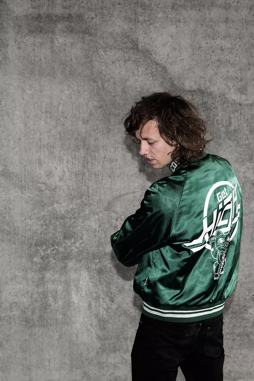 Julekalender låge 24: Hør årets bedste sange ifølge Carl Emil Petersen og Benal