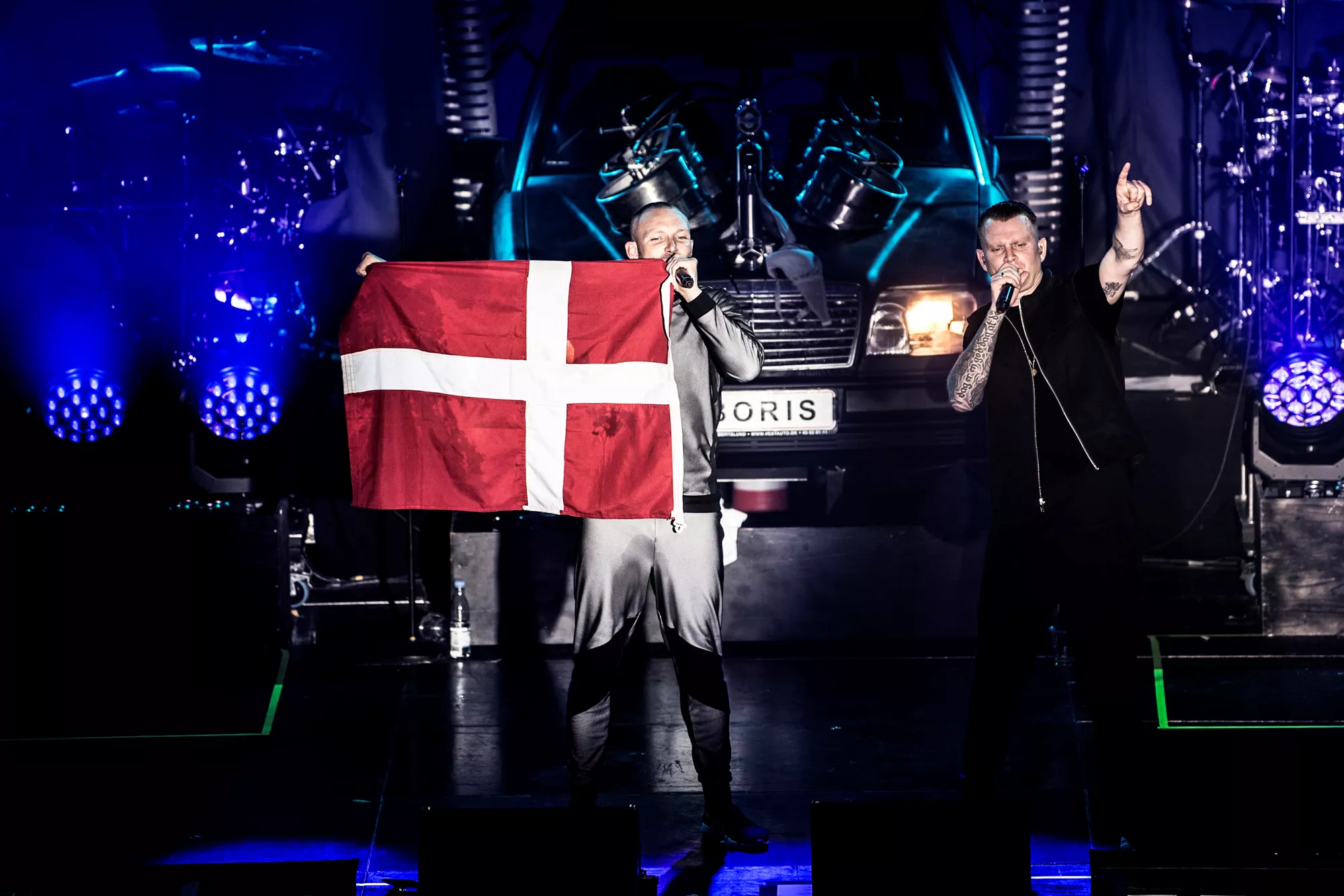 Suspekt og Shaka Loveless laver historisk hit