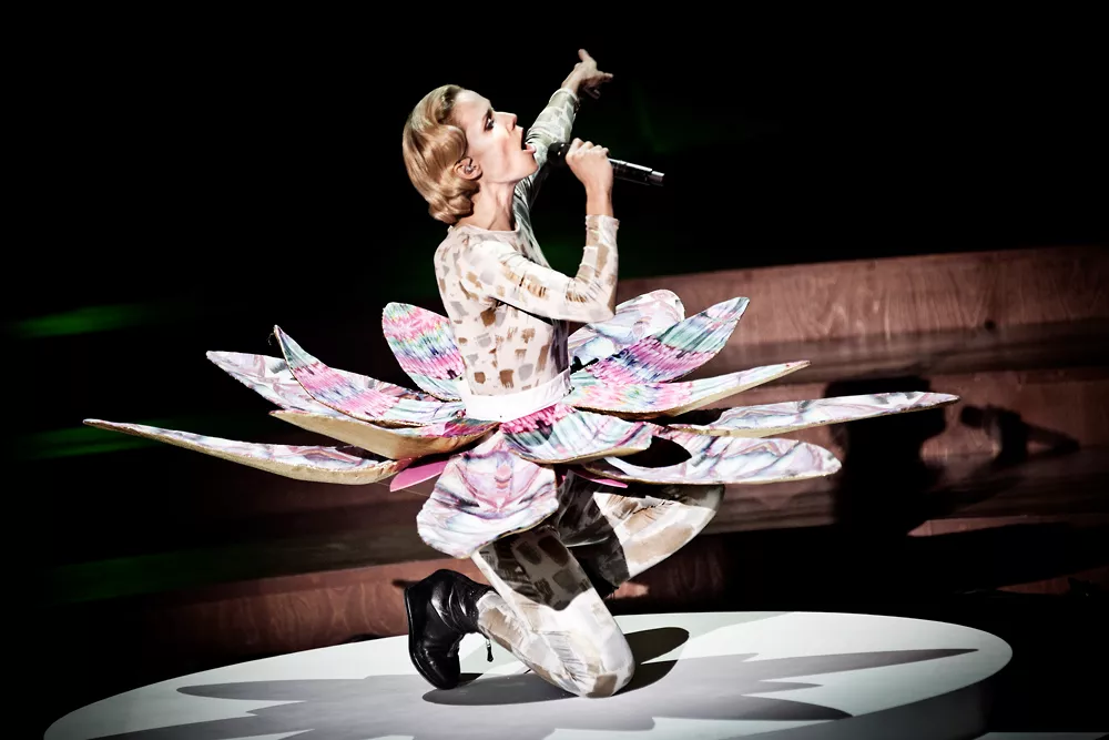 Oh Land og DR UnderholdningsOrkestret: Koncertsalen, København