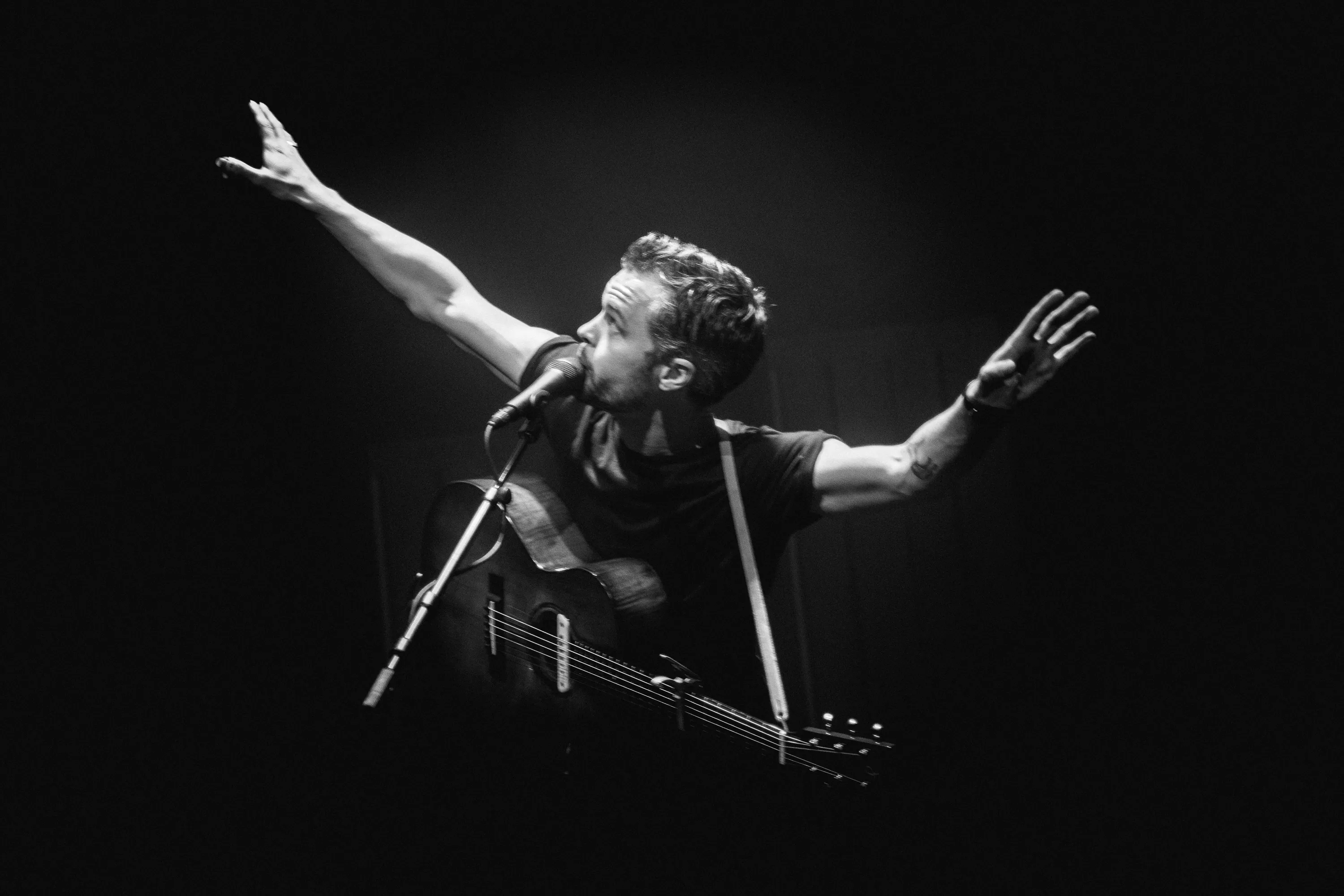 Lyssna på Tallest Man On Earths purfärska singel