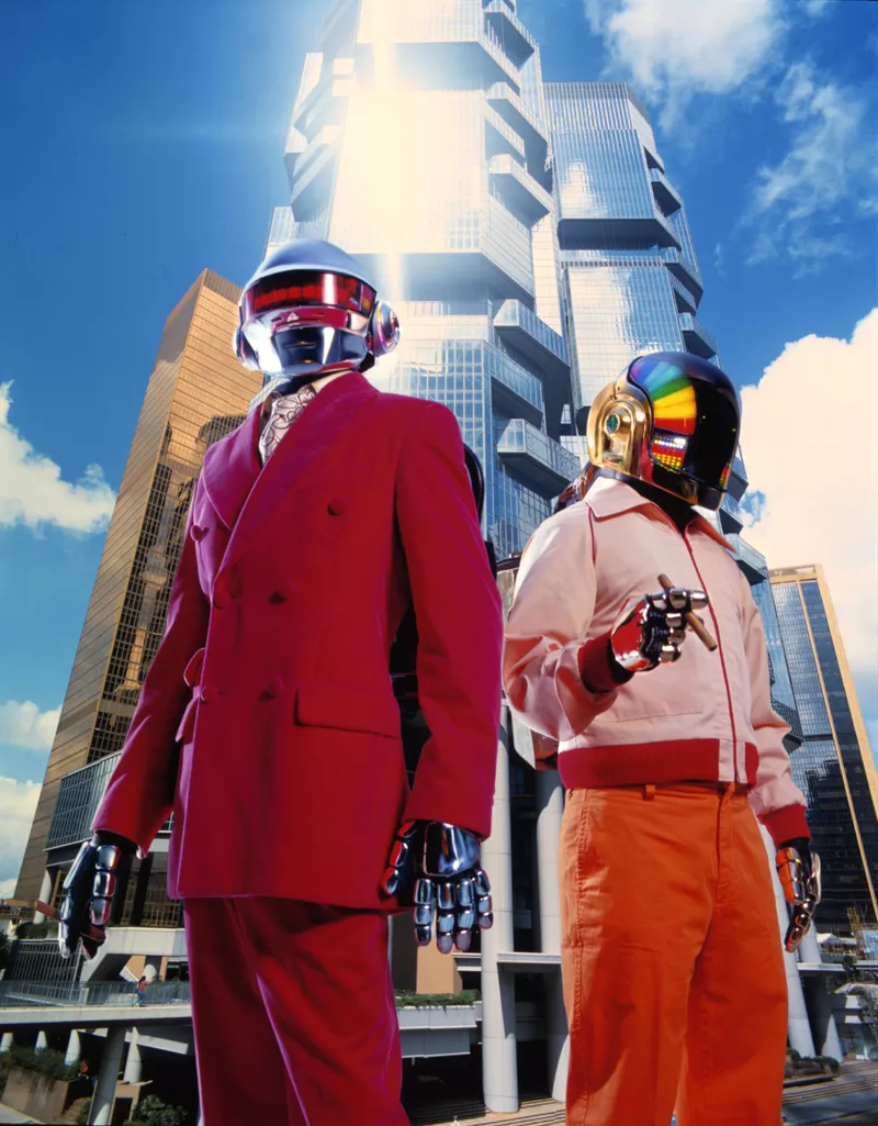 Daft Punk laver reklame for Adidas