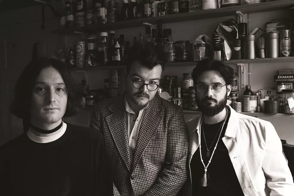 Drømmende indietrio sender atmosfærisk pop i kredsløb