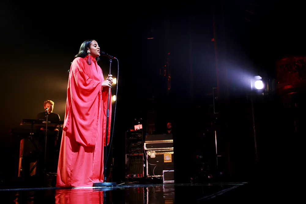 Så bra var Seinabo Sey på Dramaten