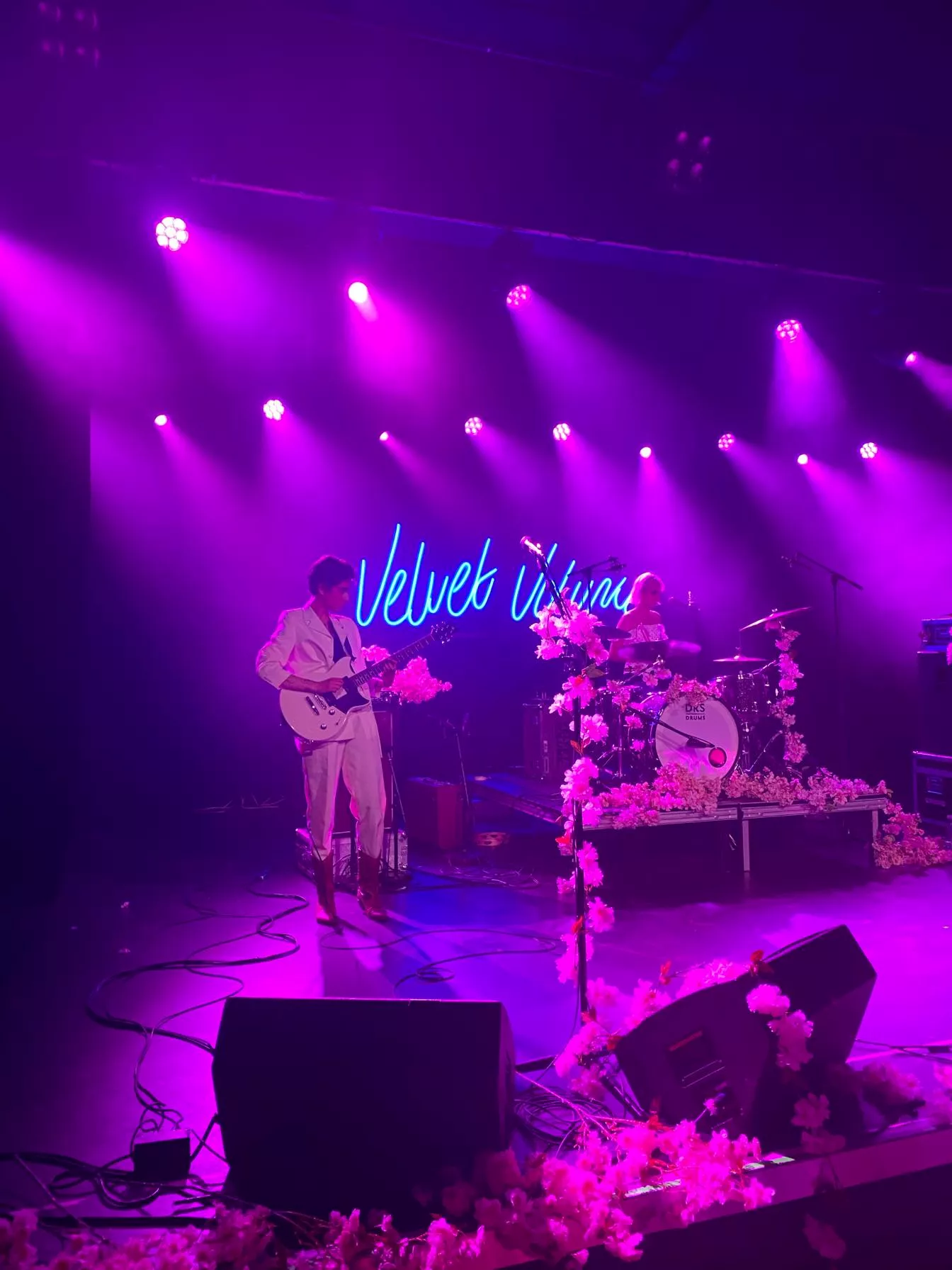 Habil koncert med kanondygtigt dansk rockband