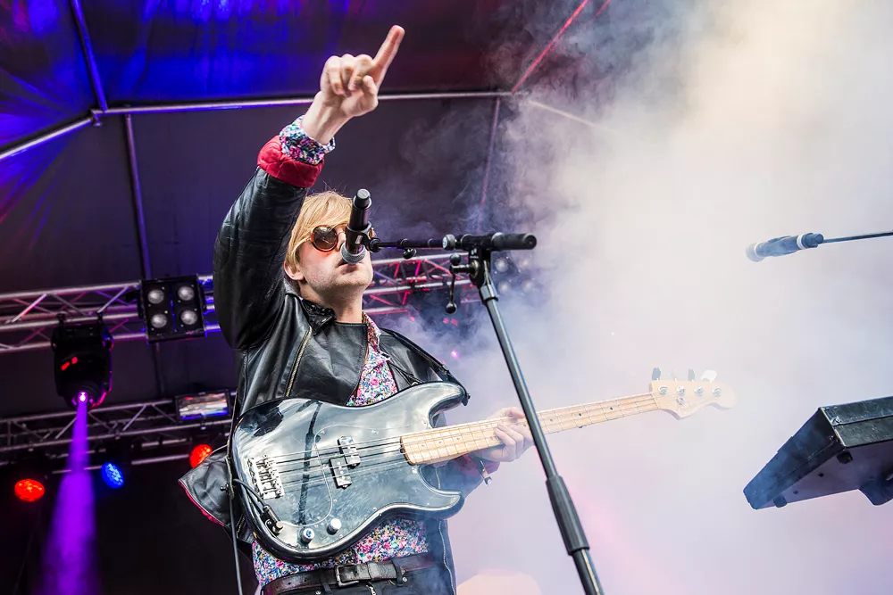 9 nya till Way Out West