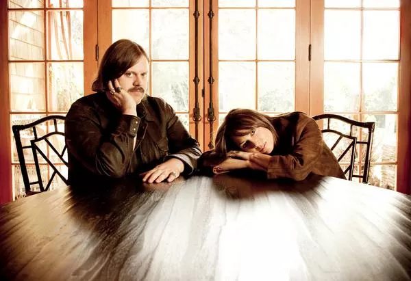 Bangles-sangerinde udsender coverversioner