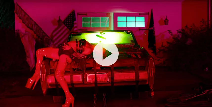 Se Lady Gagas nye, vilde musikvideo