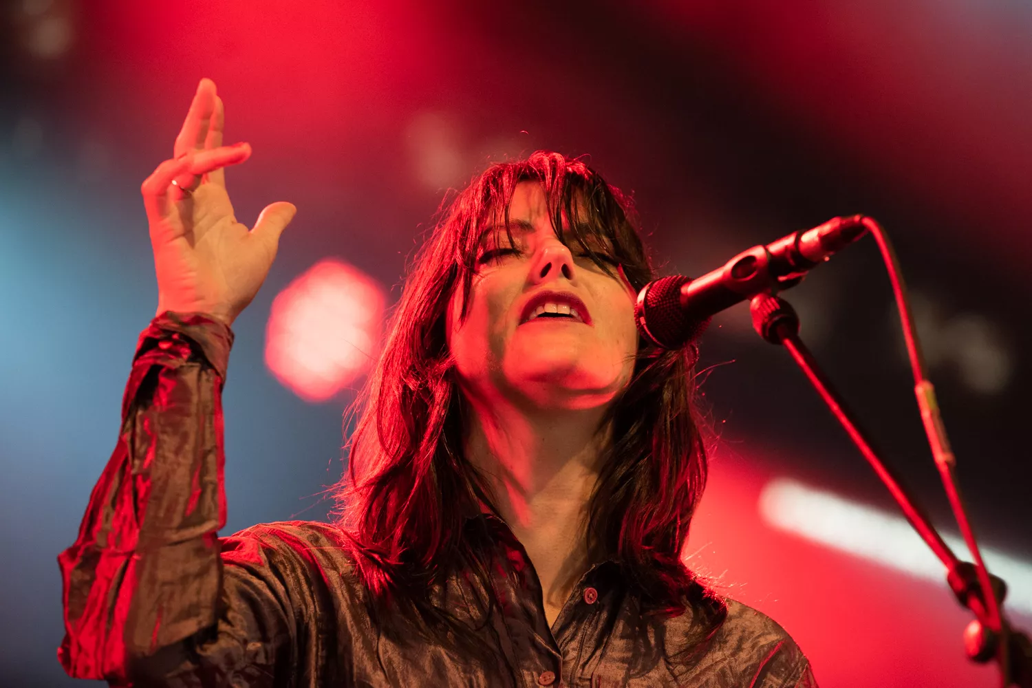 Van Etten og Big Thief medvirker på eksklusivt velgørenhedsalbum