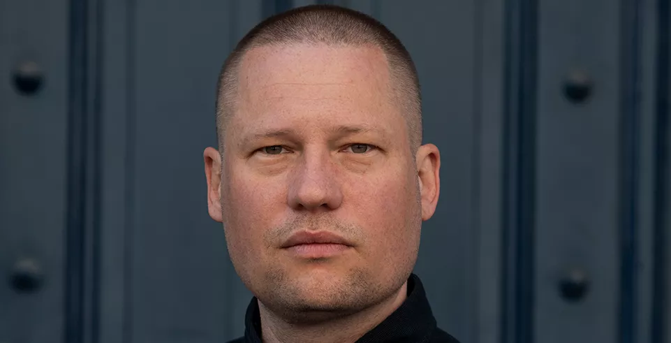 ANMELDELSE: Genfødt og reflekteret drengerøv