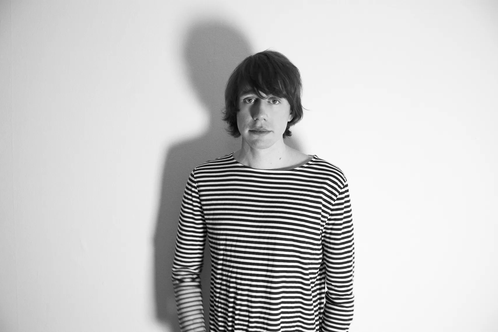 Jonas Bjerre debuterer som solist