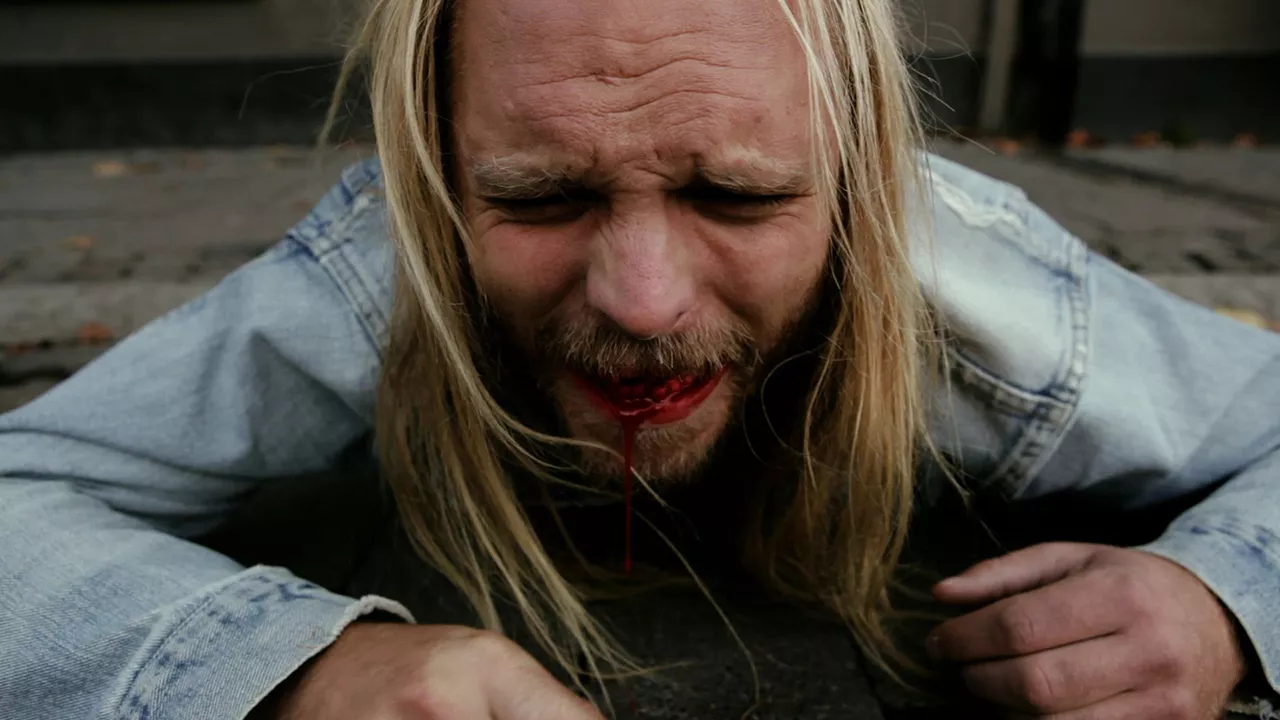 ''Han var en hårsmån ifrån att drunkna''