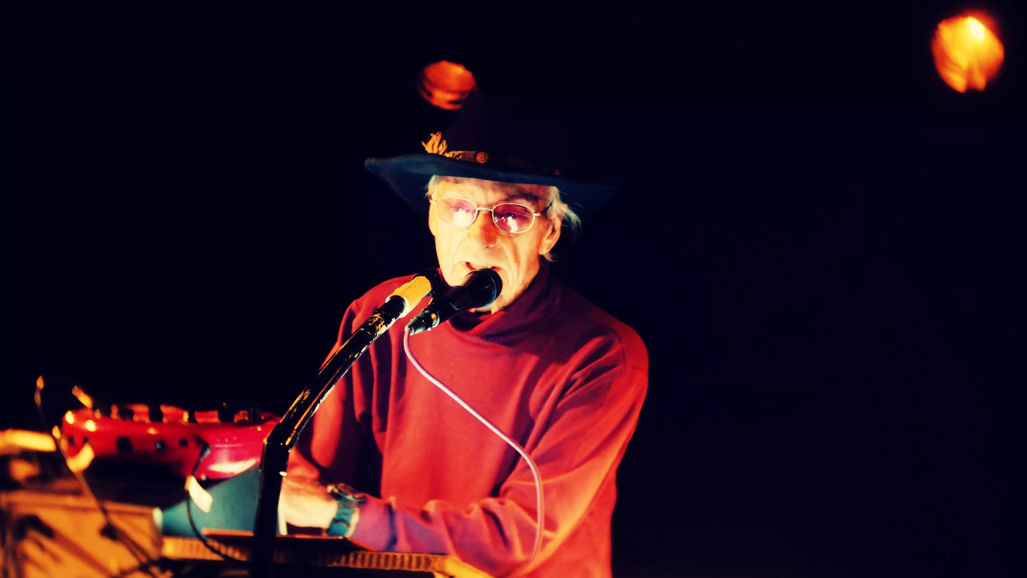 Kultbandet Silver Apples' Simeon Coxe er død