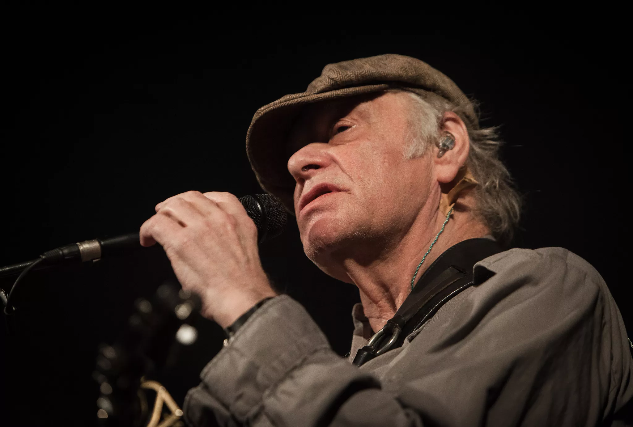 Den sidste aftensol skinnede lunefuldt