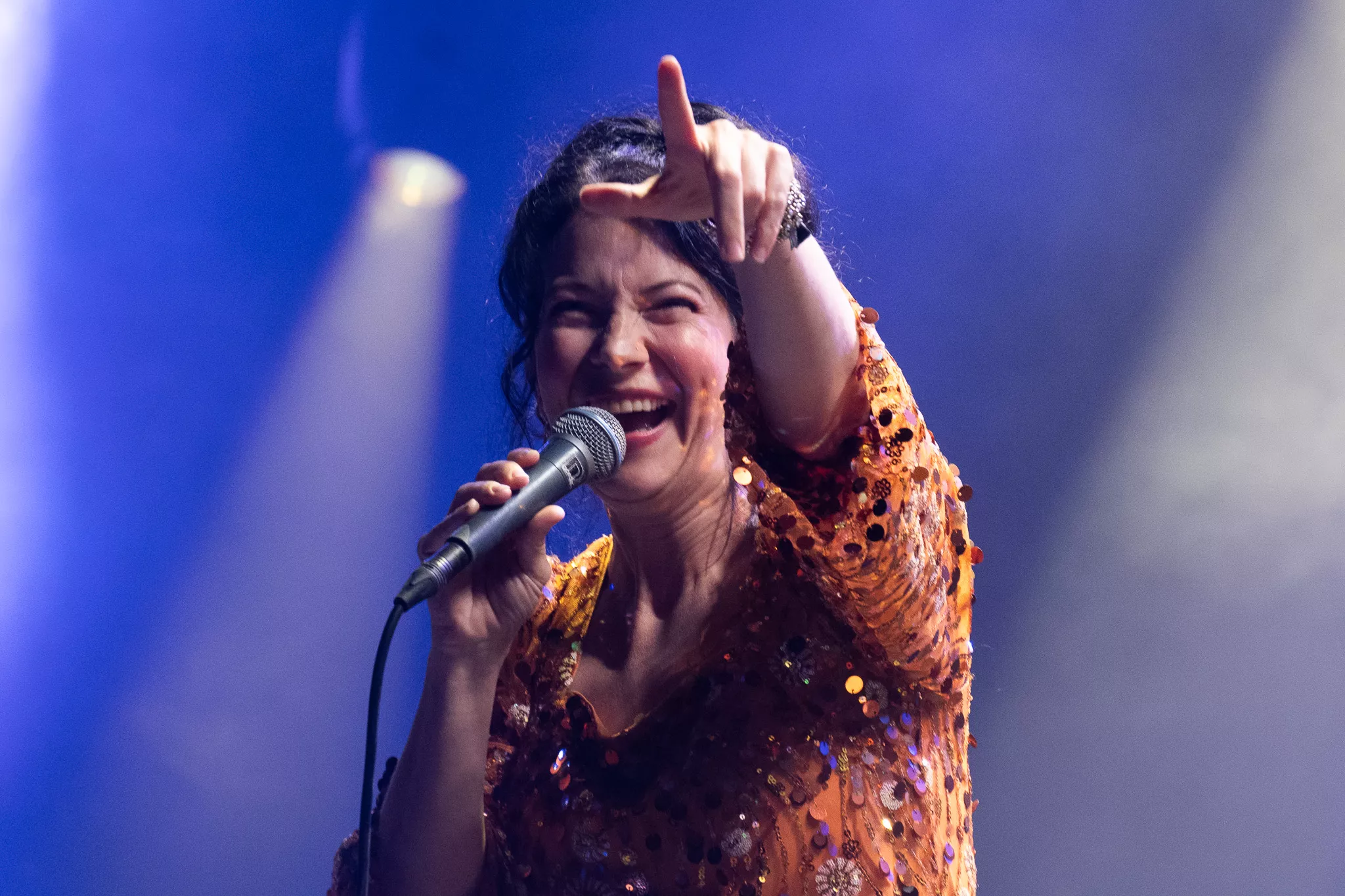 Folkelige og joviale - og dog seriøse og originale