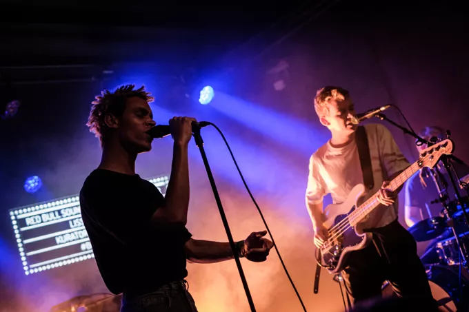 Liss og Silvester sørgede for rytmisk popfest i Lille Vega