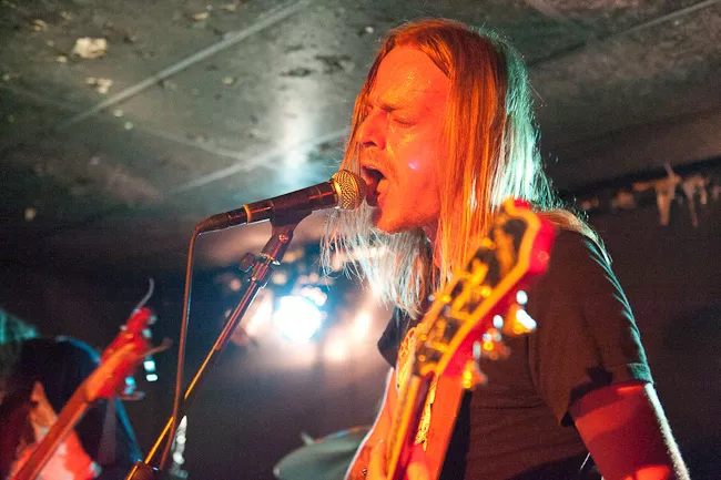 Graveyard öppnar starkt på albumtopp