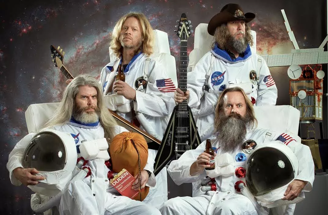 Påskequiz med Black Debbath