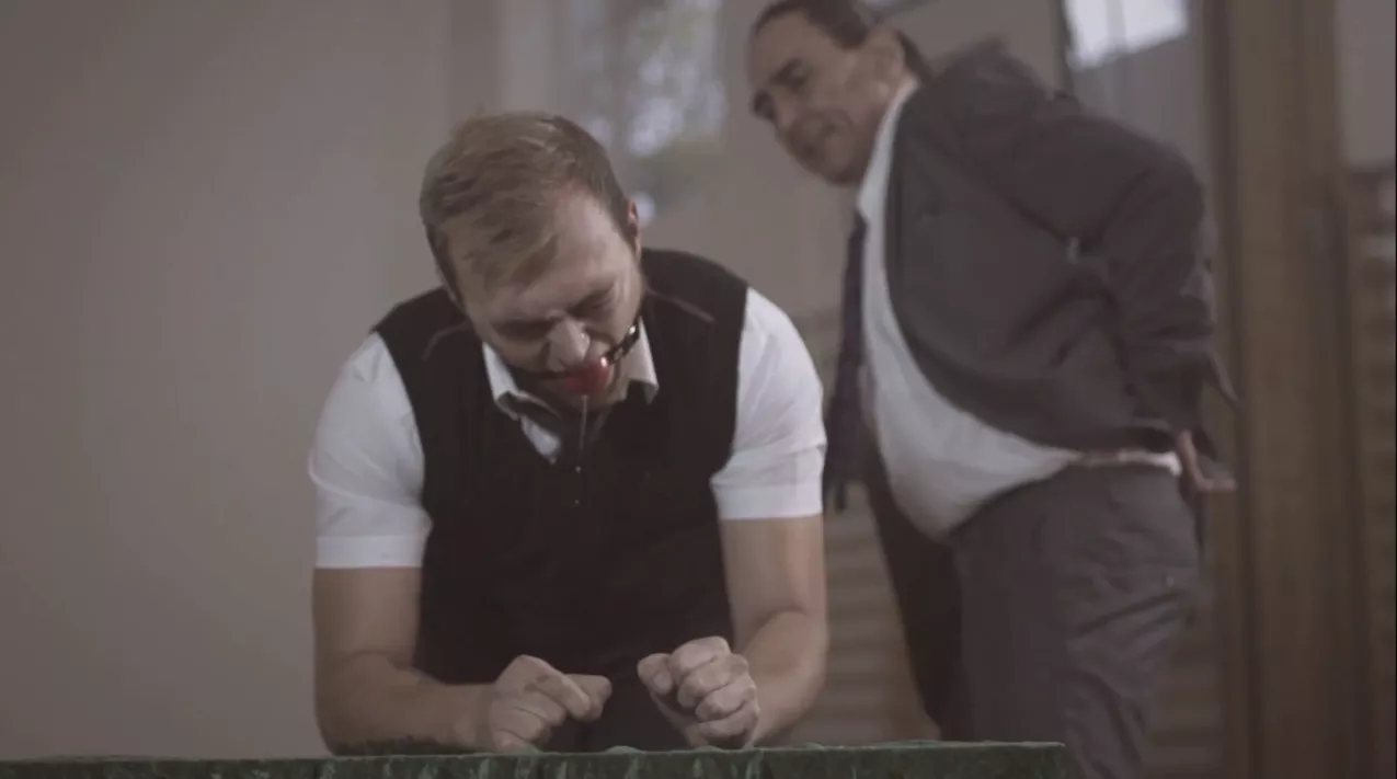 Ny video: Modern Boys får smæk i enden