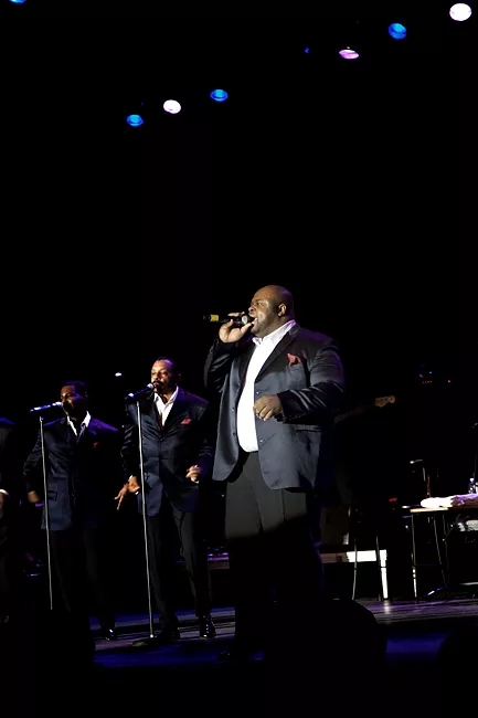 Tidligere Temptations-sanger død af Covid-19