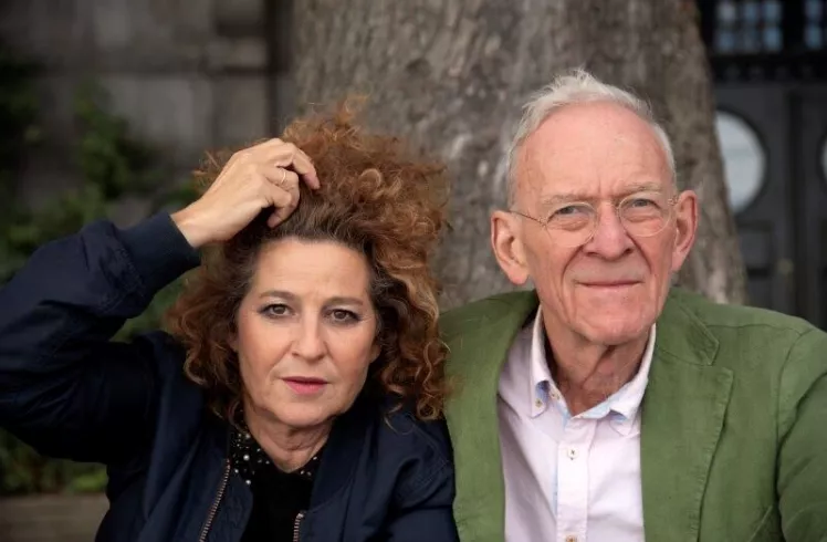 ANMELDELSE: Stor digter og klezmer-dronning i gribende parløb