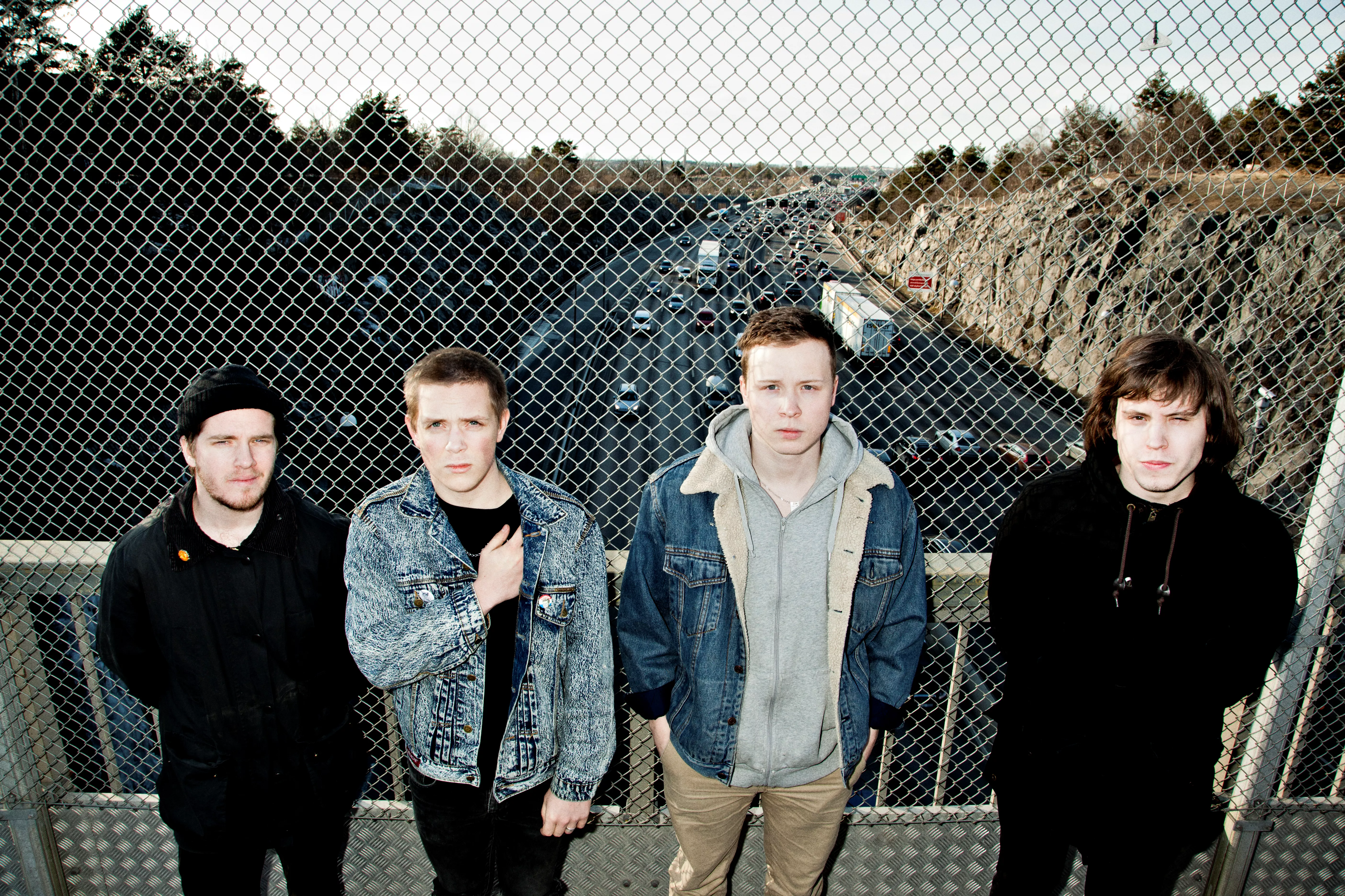 LYSSNA: Holograms – Meditations