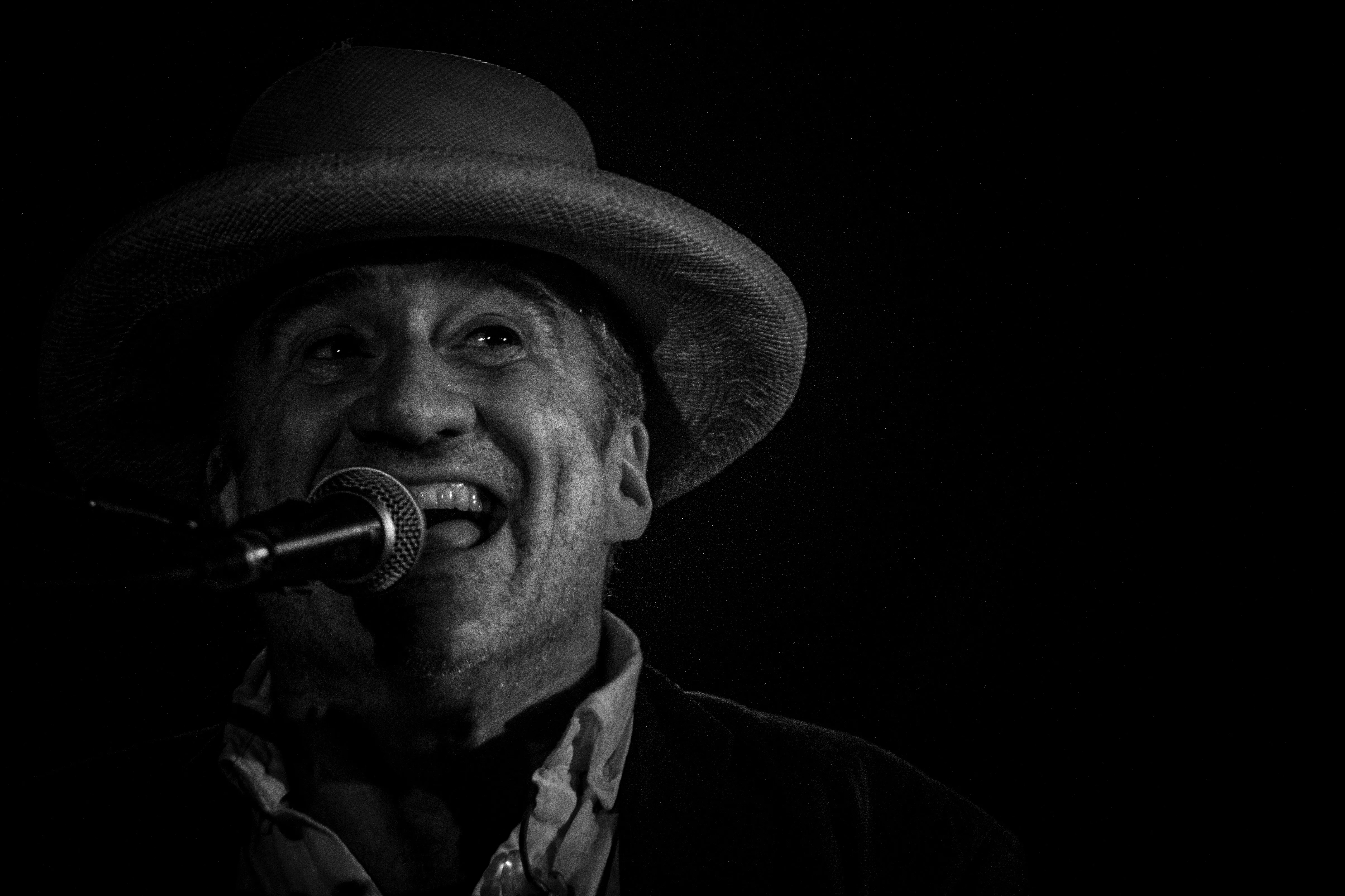 Kaptajn Overskud og Raffinaderne