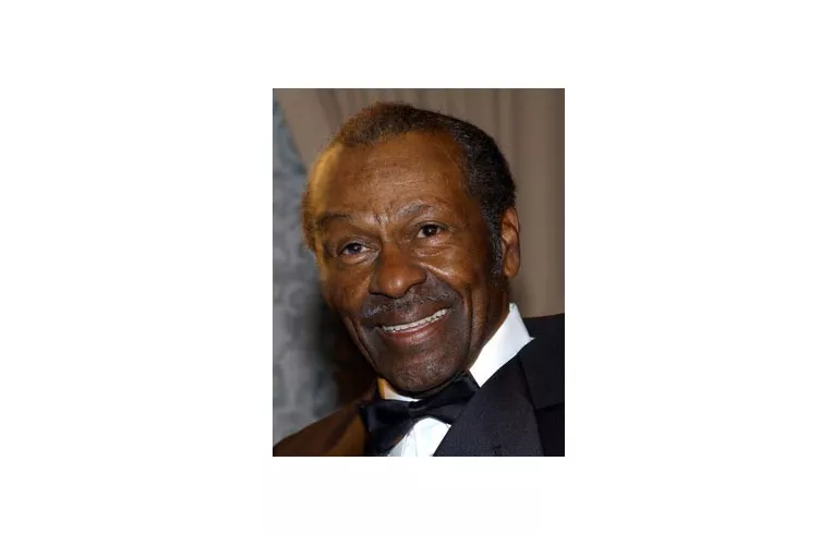 Chuck Berry fylder 85
