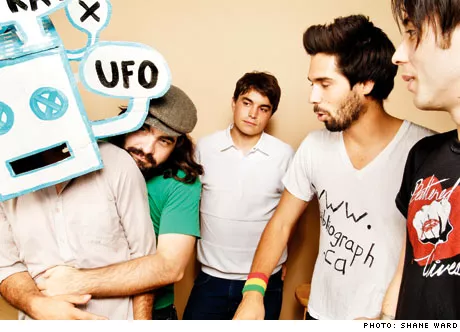 Wolf Parade tar en paus