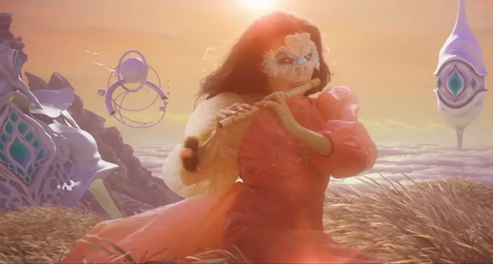 Björk klar med bizart artwork og udgivelsesdato 