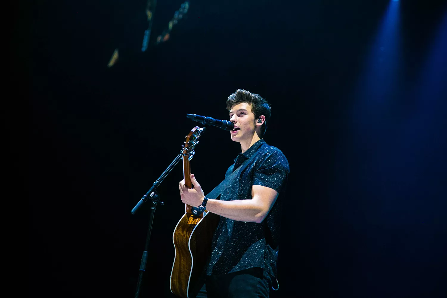 Smukfest-aktuelle Shawn Mendes er tilbage i fremragende stil