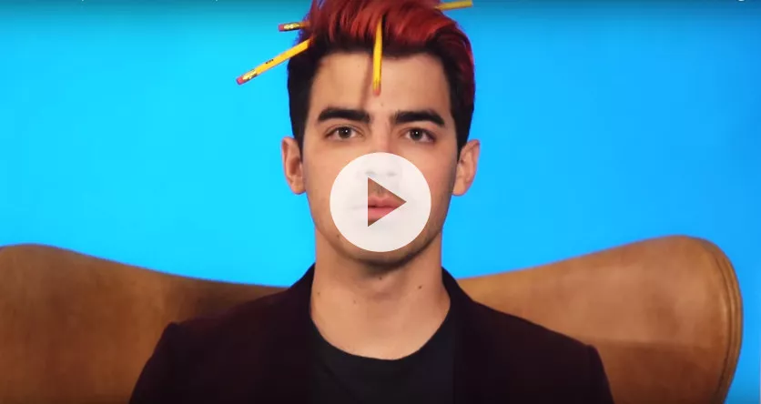 Se Jonas-bror og DNCEs bogstavelige cover af Rihannas Work