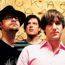 Ash har en plade på vej