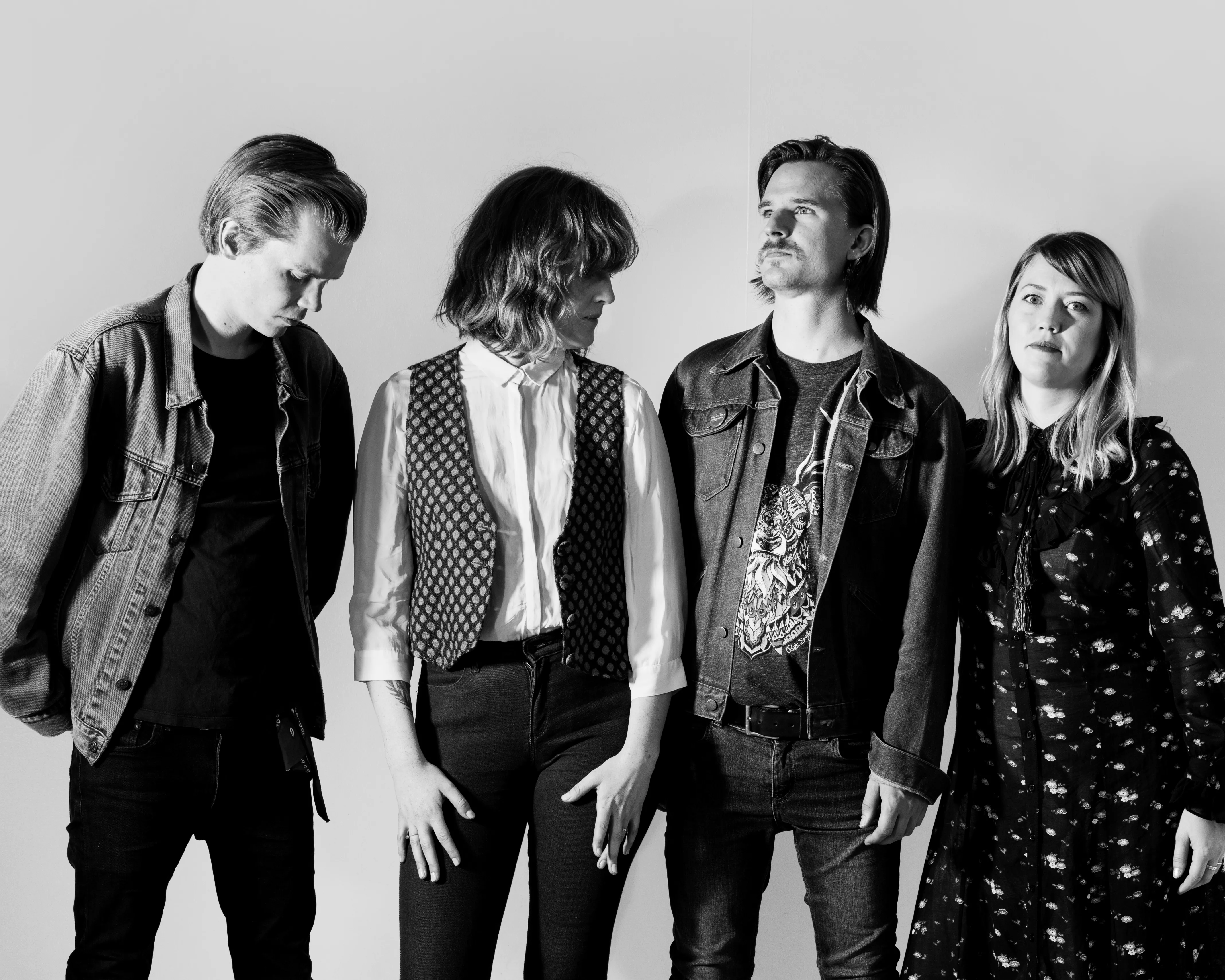 «Den nye, trendy chilloutmusikken på kafeer rundt i verden»