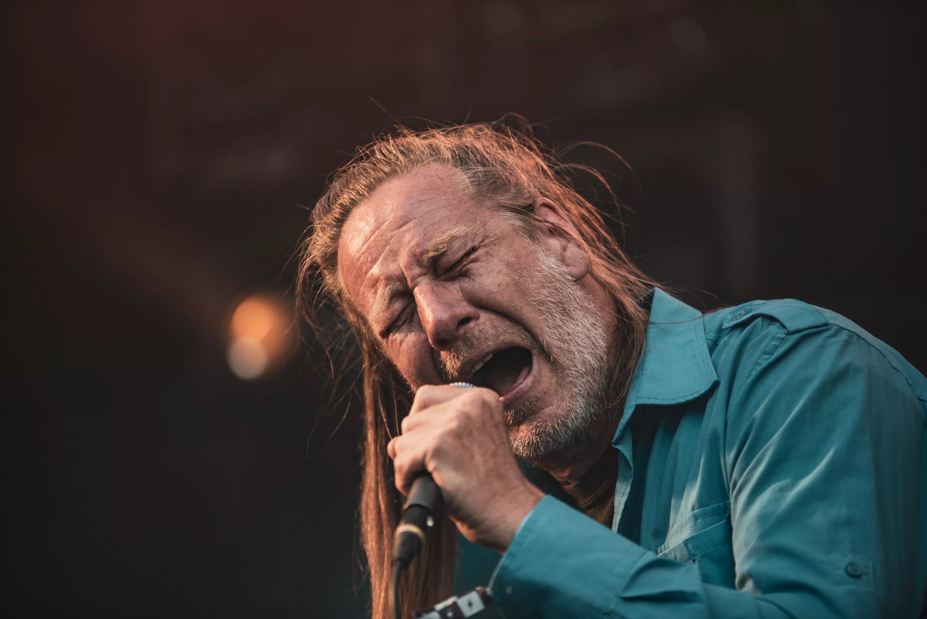 Neohippie og rockband i win-win-kombination