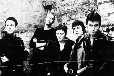 Suede genforenes på scenen