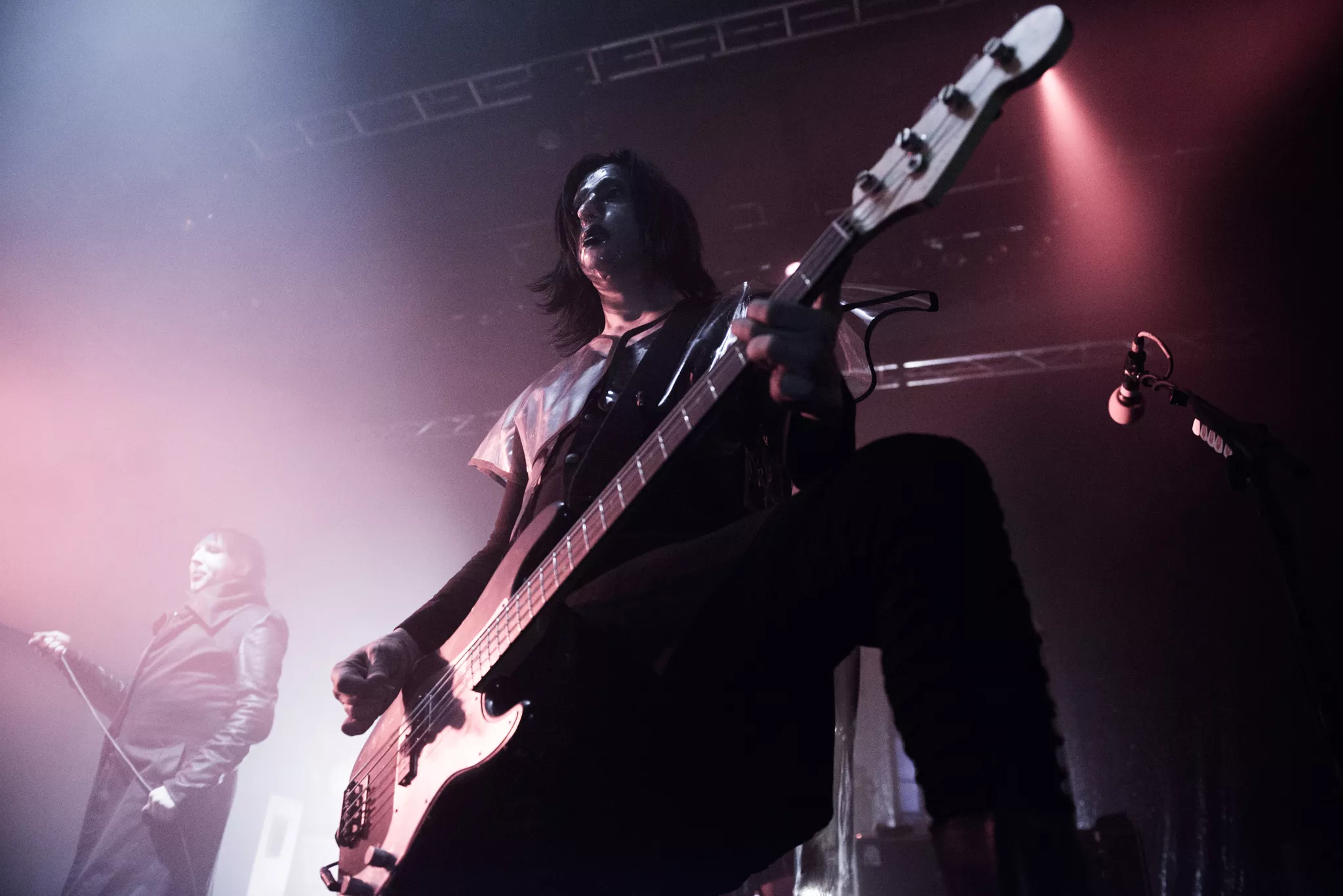 Voldtektsanklager mot Marilyn Manson-bassist