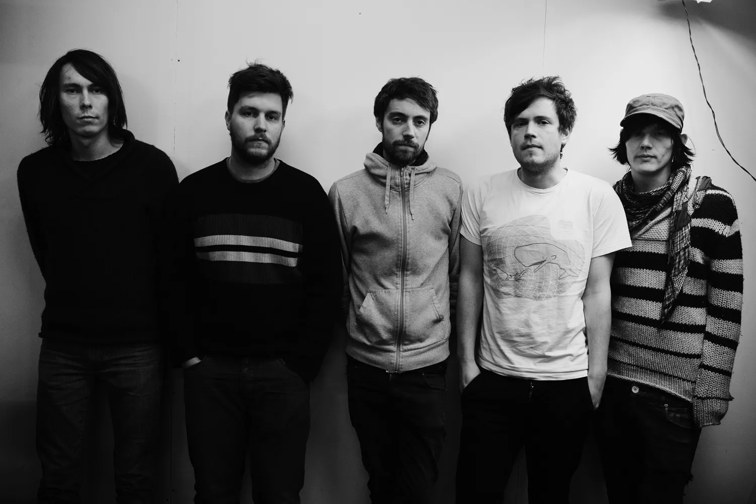 The Shaking Sensations – Prøver ikke på at være banebrydende