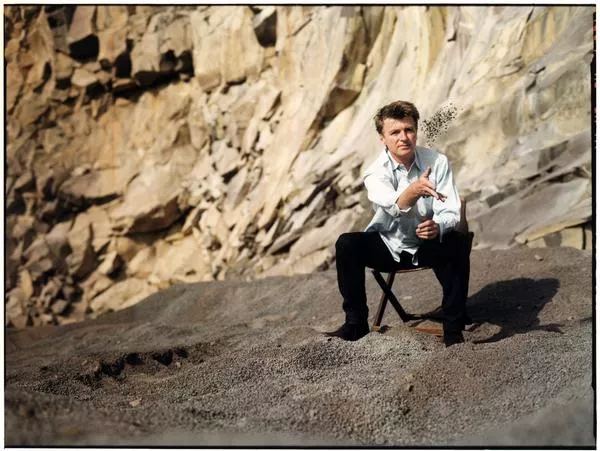 Neil Finn udgiver album med kendte venner