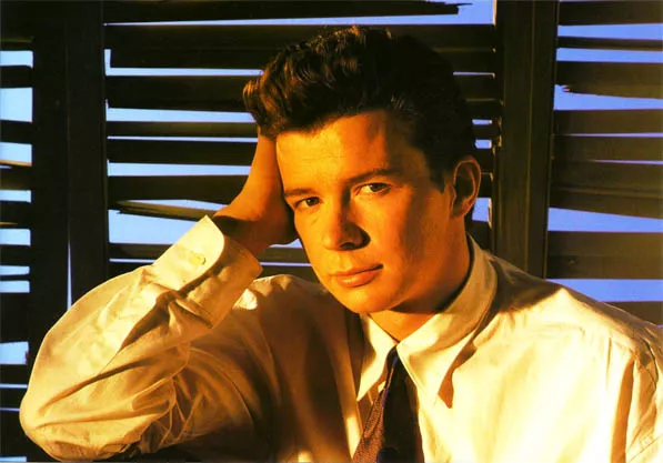 Rick Astley ger ut ny singel