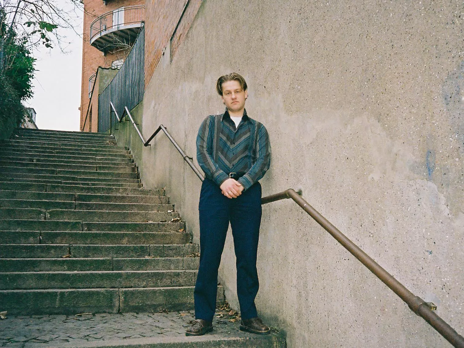 Et redeligt og velgjort dansk rockalbum, som godt kunne klare en mere eksplosiv levering