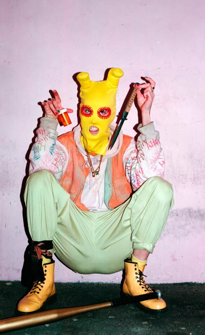 ANMELDELSE: Kejserens nye punk-hiphop