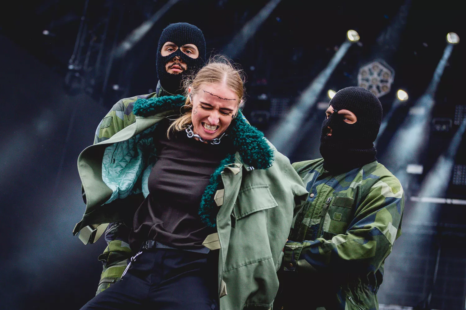 Lägger ribban högt med sitt förstasläpp