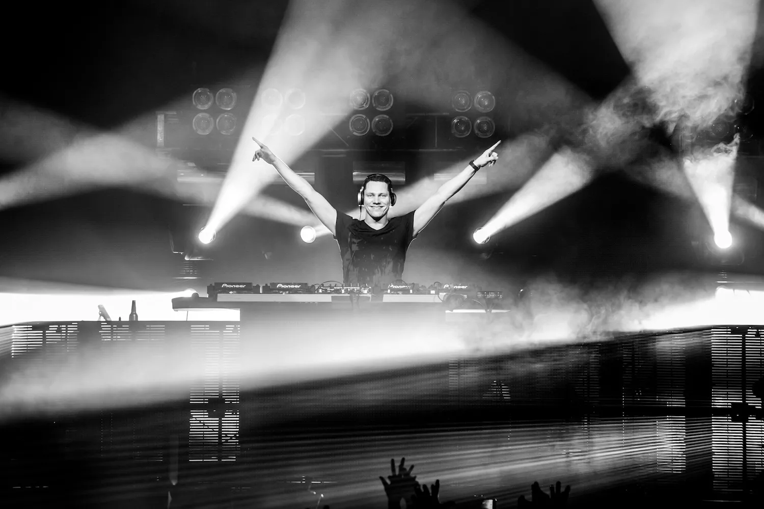 Remee får Tiësto til København