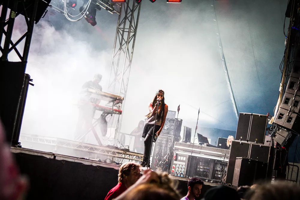 Bråvalla med tungt avhopp