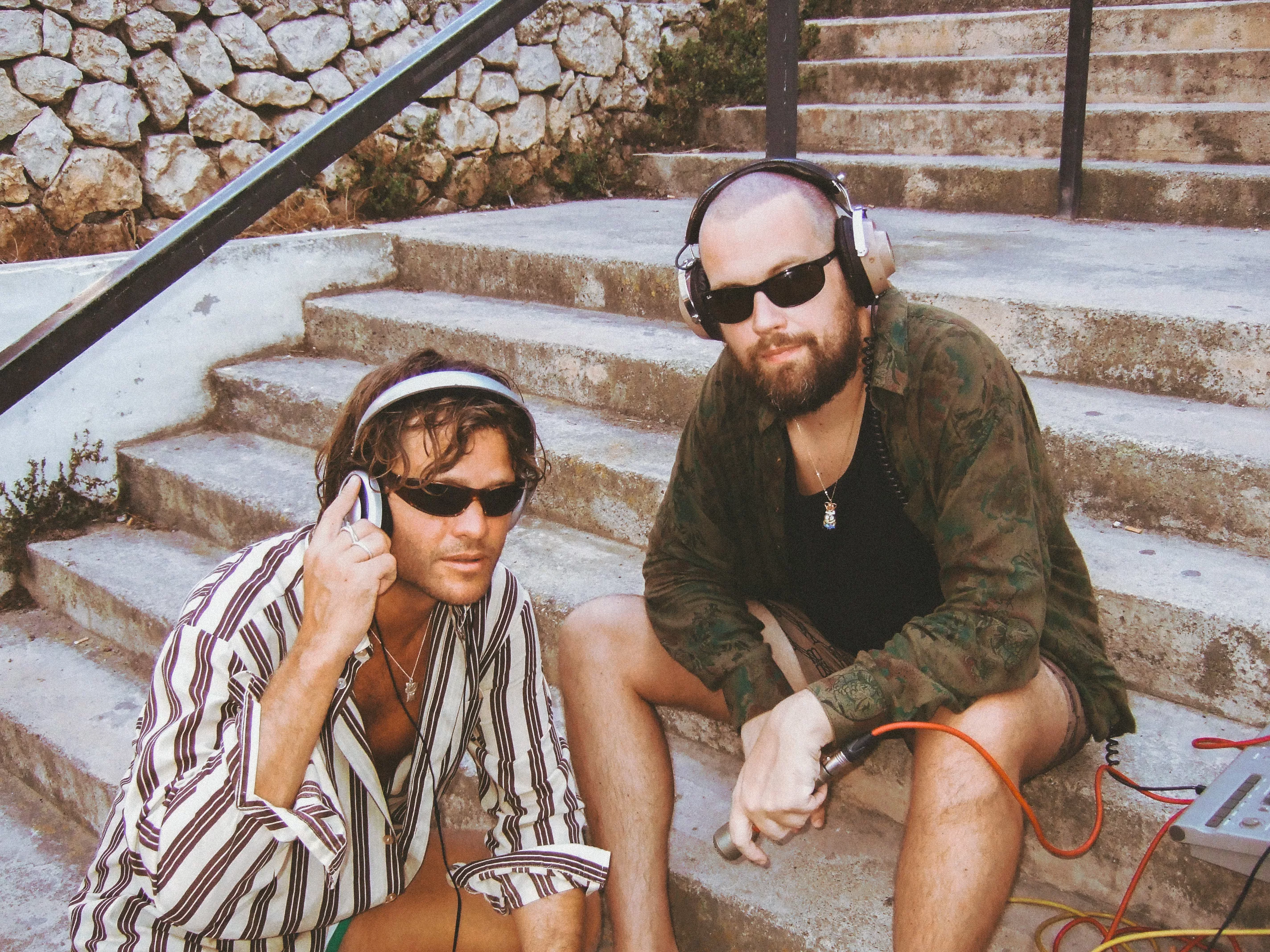 Stuzzi släpper ny musik med franska Myd.