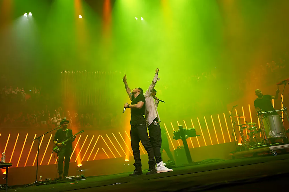 Nik & Jay giver to eksklusive koncerter