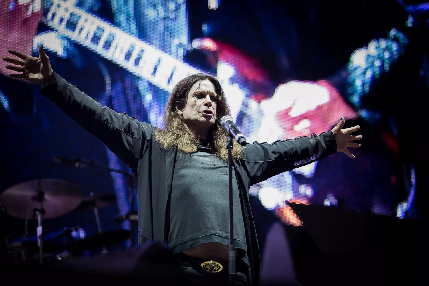 Ozzy Osbourne förd till sjukhus