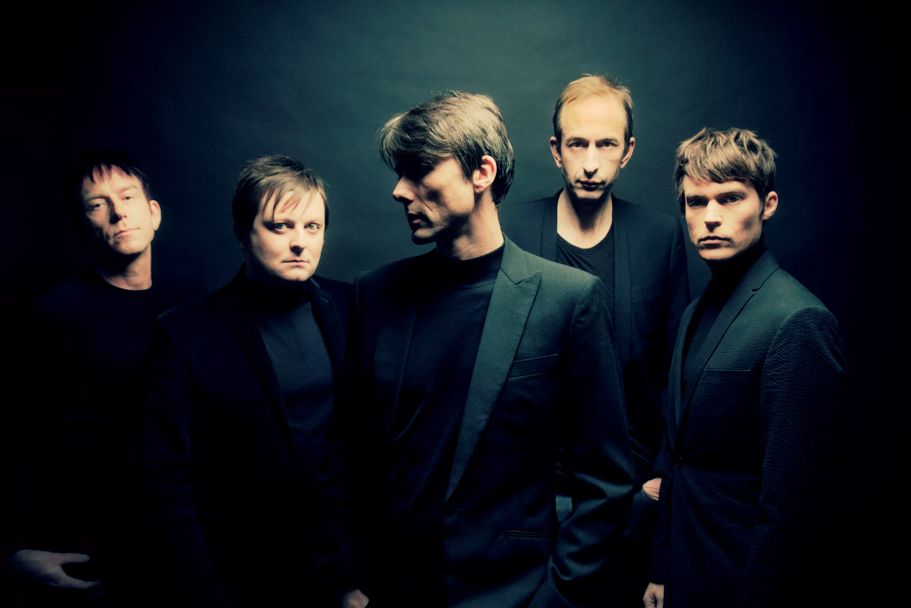 Eksklusivt klipp fra den nye filmen og albumet til Suede