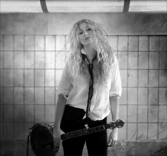 Langt pokker i mol med solid nordjysk trubadur