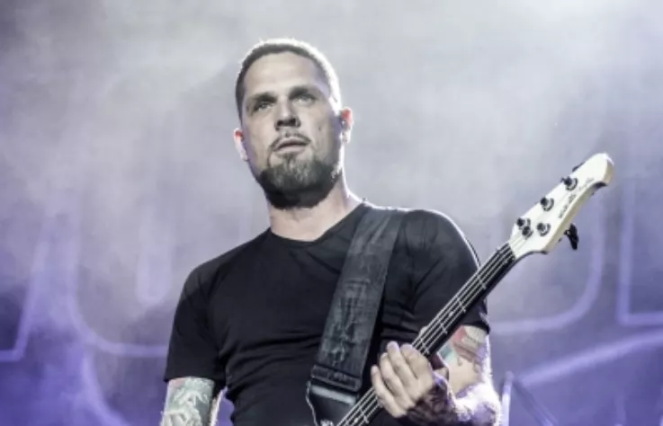 Volbeat mister bassist